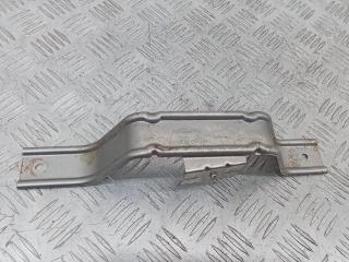 кронштейн (крепление) Nissan Note E11 2009, 829539U02A