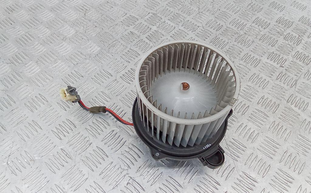 моторчик печки Hyundai i30 1 поколение 2008 - фото №1