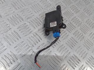 моторчик заслонки печки Hyundai i30 1 поколение 2008, D332-AG7AA