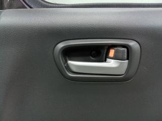 ручка внутренняя задняя правая Nissan Pixo 1 поколение 2011