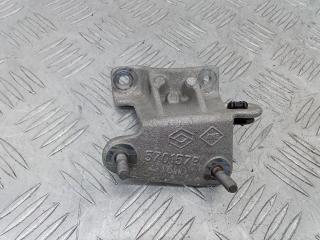 кронштейн двигателя Renault Megane 3 поколение 2013, 1.5 л., дизель, МКПП, 570157R