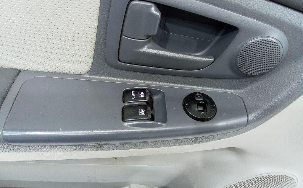 блок управления стеклоподъемниками Kia Cerato 1 поколение 2004 - фото №1