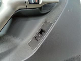 кнопка стеклоподъемника двери Toyota Verso 1 поколение 2009
