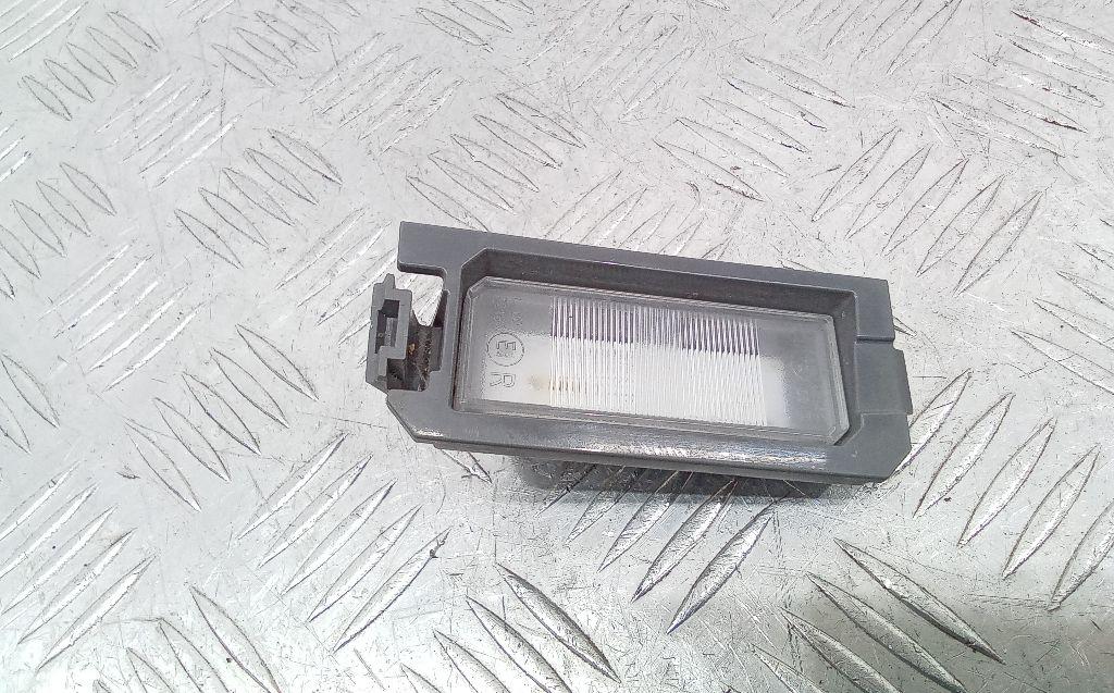 подсветка номера Hyundai Tucson 4 поколение 2022, 92520-N7100 - фото №1