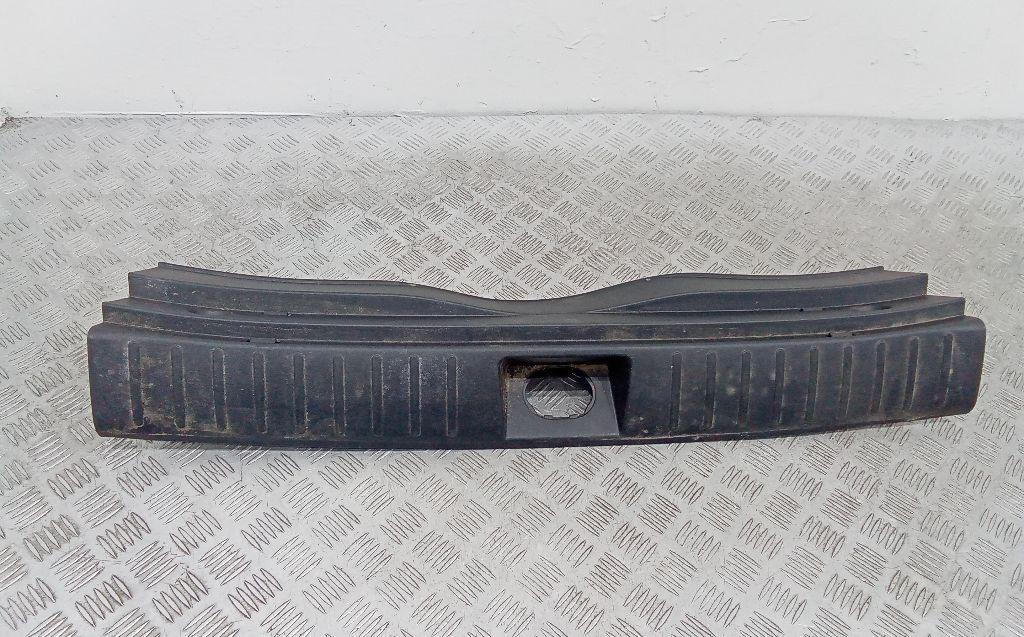 накладка внутренняя на заднюю панель кузова Hyundai Tucson 4 поколение 2022, 85770-N7000 - фото №1