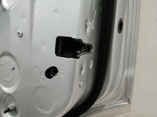 замок двери задней правой Renault Kadjar 1 поколение 2018