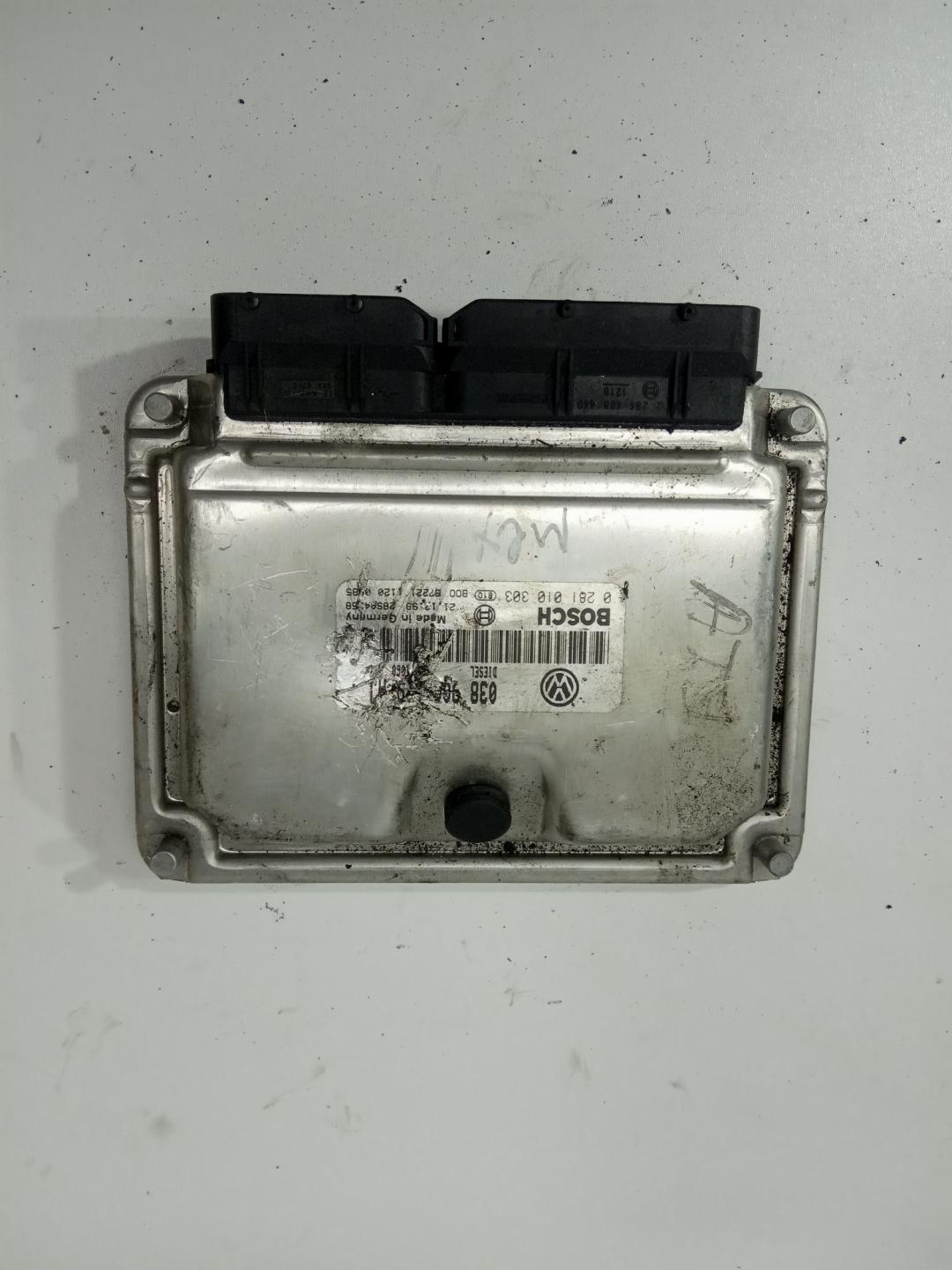блок управления двигателем Volkswagen Passat B5 2001, 1.9 л., дизель, седан, 038906019AJ, 0281010303
