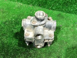 Клапан ускорительный Mercedes-Benz Axor 1 поколение [рестайлинг] 2004, 12.0 л., OM 457.910, дизель, МКПП, 9730113000, 81521166089, 0044299444, PRO0110000