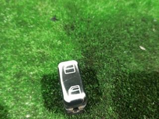 кнопка стеклоподъемника двери Mercedes-Benz Actros 1 поколение (MP1) 2002, 11.9 л., OM 541.926, дизель, АКПП, грузовик, 0035456607, 32032502