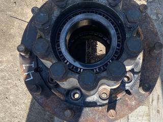 ступица задняя Mercedes-Benz Axor 1 поколение [рестайлинг] 2004, 12.0 л., OM 457.910, дизель, МКПП, 9463560201, 9603561801