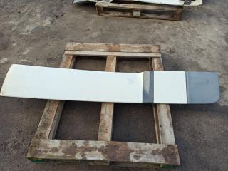 спойлер закабинный зад. прав. DAF CF-series 1 поколение 2009, 12.9 л., MX 300, дизель, МКПП, 1371914, 1651240