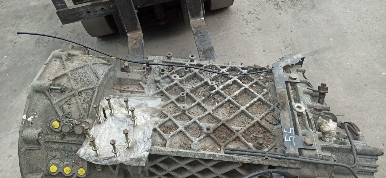 КПП механическая (МКПП) DAF XF 105 1 поколение 2007, 12.9 л., MX 300, дизель, МКПП, синий, 16S2523TO, 16S2523, 1692751 - фото №1