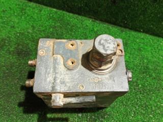 насос подъёма кабины Mercedes-Benz Axor 1 поколение [рестайлинг] 2004, 12.0 л., OM 457.910, дизель, МКПП, 0015533601007, 0015533601