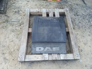 подкрылок оси зад. лев. DAF XF 105 1 поколение 2011, МКПП, 1659812