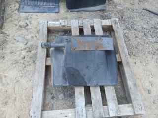 подкрылок оси перед. лев. DAF XF 105 1 поколение 2008, 0.5 л., дизель, АКПП, 1659812, 1371226