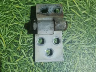 петля двери Mercedes-Benz Axor 1 поколение [рестайлинг] 2004, 12.0 л., OM 457.910, дизель, МКПП, 9737200737