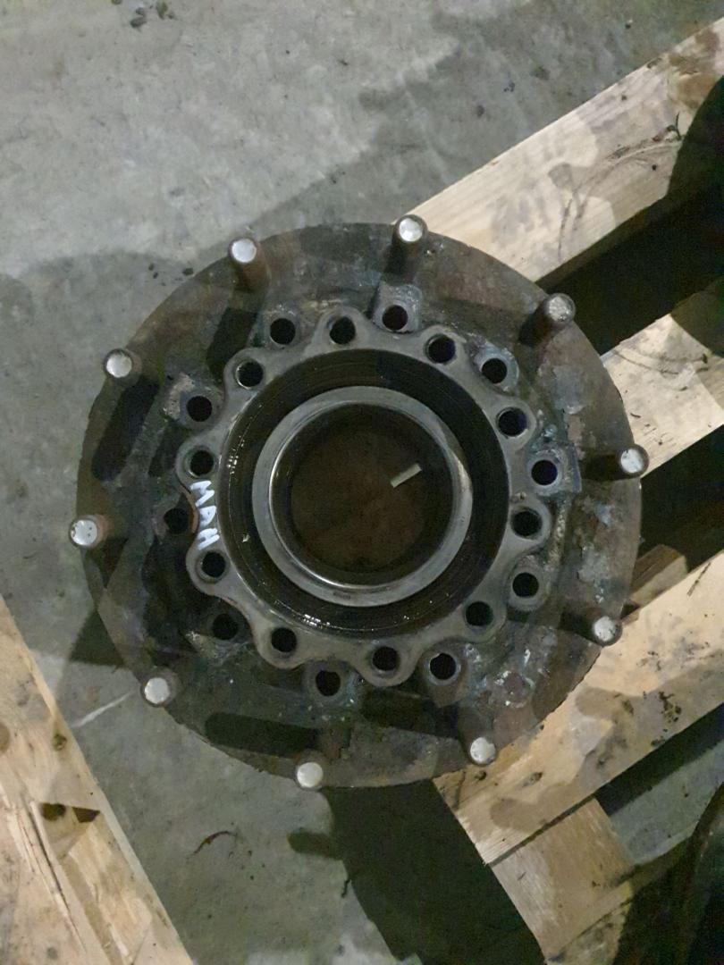 ступица задняя MAN TGA 1 поколение 2005, 10.5 л., D 2066 LF 01, дизель, АКПП, 81357010155, 81934200342, 803750B - фото №1