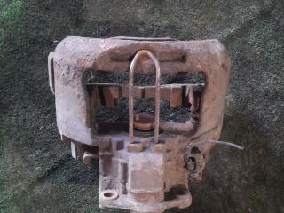 суппорт передний правый DAF 45 2000, дизель, МКПП, 40175073