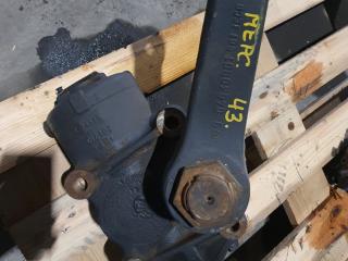 редуктор рулевой Mercedes-Benz Axor 1 поколение [рестайлинг] 2004, 12.0 л., OM 457.910, дизель, МКПП, 9404600100, 9404602200, 9404603300