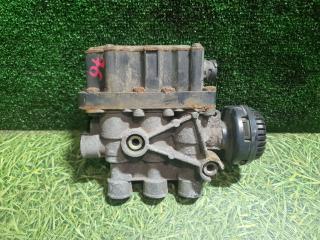 кран управления пневмоподвеской IVECO Stralis 2 поколение 2009, дизель, МКПП, 4728800010