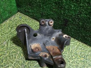 кронштейн (крепление) Renault Premium 2 поколение 2007, 10.8 л., DXi 11 450, дизель, МКПП, грузовик, 20560925