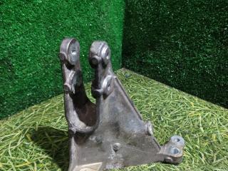 кронштейн двигателя Mercedes-Benz Actros 4 поколение (MP4) 2012, 12.8 л., OM 471.909, дизель, АКПП, 4710982739