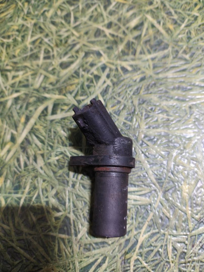 датчик коленвала MAN TGA 1 поколение 2004, 10.5 л., D 2066 LF 01, дизель, АКПП, 0281002662 - фото №1