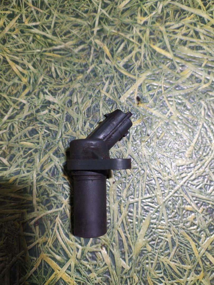 датчик коленвала MAN TGA 1 поколение 2002, 12.8 л., D 2876 LF 04, дизель, АКПП, 0281002742 - фото №1