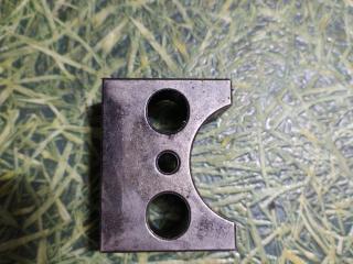 кронштейн вала рокеров MAN TGA 1 поколение 2007, 10.5 л., D 2066 LF 01, дизель, МКПП, 51042020136