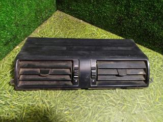 дефлектор обдува салона Mercedes-Benz Axor 1 поколение [рестайлинг] 2004, 12.0 л., OM 457.910, дизель, МКПП, 9736800136