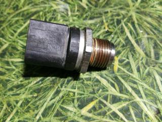 датчик давления топлива Mercedes-Benz Actros 4 поколение (MP4) 2014, 12.8 л., OM 471.909, дизель, АКПП, 0281006022, 0071530228, A0071530228, 0281002942