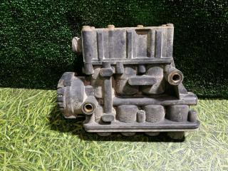 кран управления пневмоподвеской Volvo FM 3 поколение 2015, 10.8 л., D11K410, дизель, АКПП, 21083657, K019820, 21083660