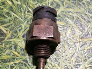 датчик температуры MAN TGA 1 поколение 2002, 12.8 л., D 2876 LF 04, дизель, МКПП, 9502590, 81274210180