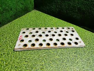 накладка подножки Mercedes-Benz Axor 1 поколение [рестайлинг] 2004, 12.0 л., OM 457.910, дизель, МКПП, 9406660128, 940212