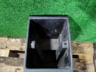 бардачок Renault Magnum 3 поколение 2004, дизель, МКПП, 5010290342