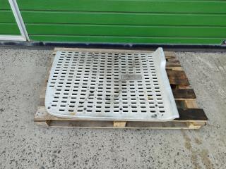 полик закабинный (площадка) DAF XF 106 1 поколение 2014, 12.9 л., MX-13 340, дизель, МКПП, 1922852