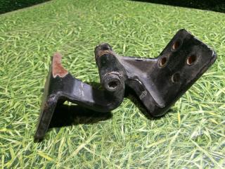 петля двери MAN TGA 1 поколение 2006, 12.8 л., D 2876 LF 12, дизель, МКПП, 81626906063, 81626900058