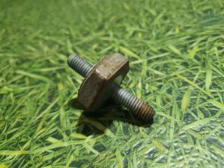 кронштейн (крепление) Renault T-Series 1 поколение 2014, дизель, АКПП, 5010544464