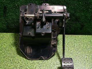 узел педальный (блок педалей) Renault T-Series 1 поколение 2014, дизель, АКПП, K033566, 7482239553