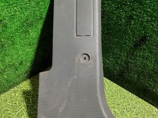 обшивка стойки Renault T-Series 1 поколение 2014, дизель, АКПП, 82404574