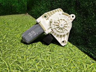 моторчик стеклоподъемника передний правый Mercedes-Benz Actros 4 поколение (MP4) 2012, 12.8 л., OM 471.909, дизель, АКПП, 9607201246, A9607201246