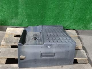 крышка аккумулятора Volvo FH 3 поколение 2013, 12.8 л., D13C460, дизель, АКПП, 21359586, 21362867, 21426677, 21426680