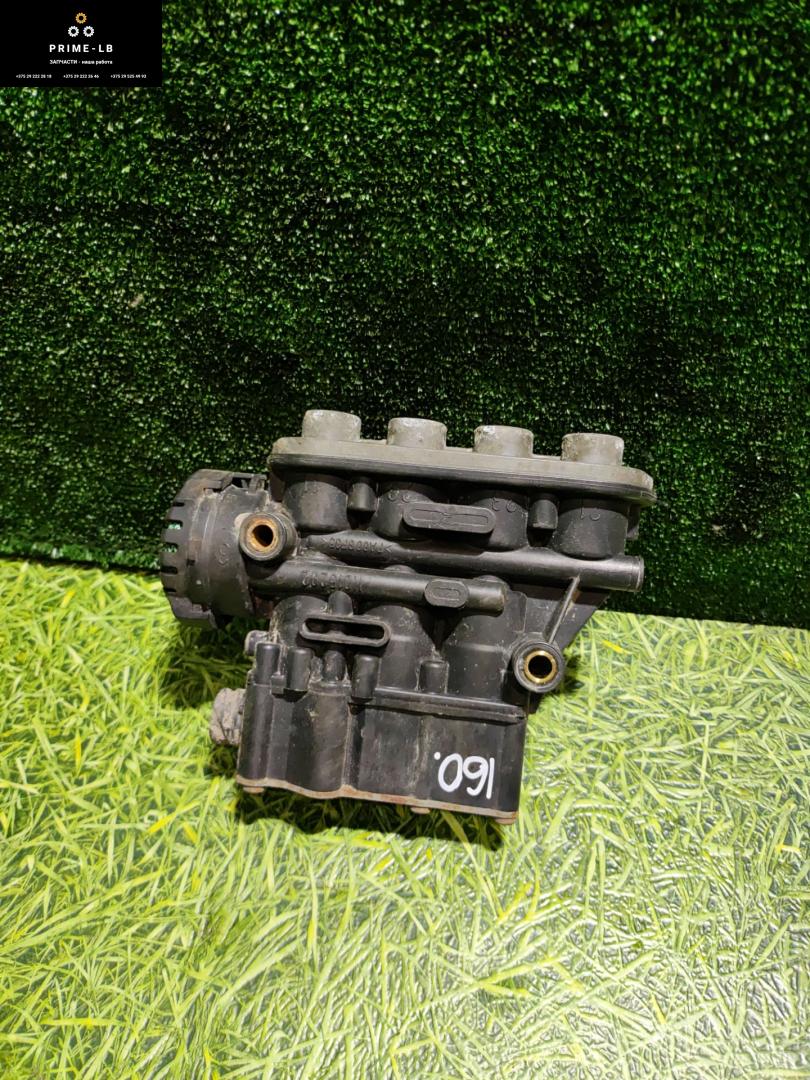 кран управления пневмоподвеской Renault T-Series 1 поколение 2014, дизель, АКПП, 21083657, K019820 - фото №1