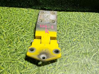 петля двери DAF XF 105 1 поколение 2007, 12.9 л., MX 300, дизель, МКПП, грузовик, 1299112