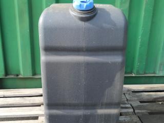 бак AdBlue (мочевины) Renault T-Series 1 поколение 2014, дизель, АКПП, 21219302