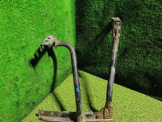 кронштейн модуля ступеней правый Volvo FM 3 поколение 2015, 10.8 л., D11K410, дизель, АКПП, 82287938