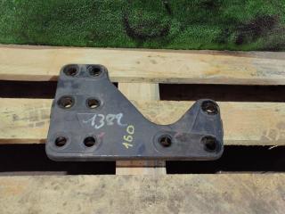 кронштейн рулевого редуктора Renault T-Series 1 поколение 2014, дизель, АКПП, 21162038, 7421162038