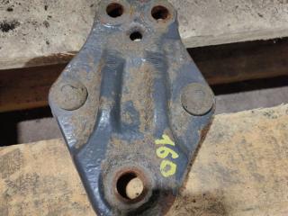 крепление стабилизатора / втулки стабилизатора Renault T-Series 1 поколение 2014, дизель, АКПП, 21418383