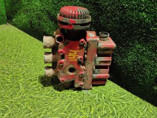 кран управления пневмоподвеской Volvo FH 2 поколение 2009, 16.1 л., D16E660, дизель, АКПП, 4728800040