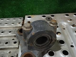 крепление стабилизатора / втулки стабилизатора Renault T-Series 1 поколение 2014, дизель, АКПП, 20555319, 22119002